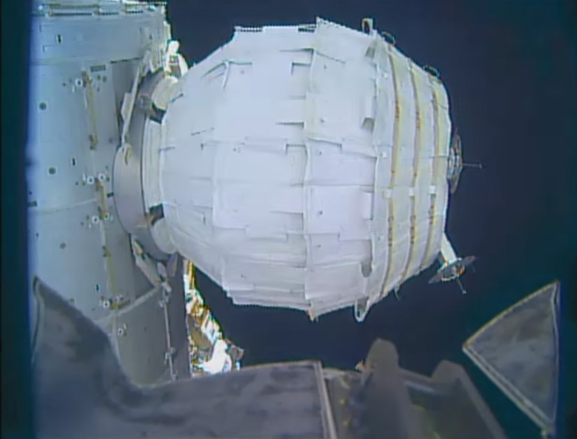 1st Inflatable Habitat for Astronauts All Pumped Up on Space Station